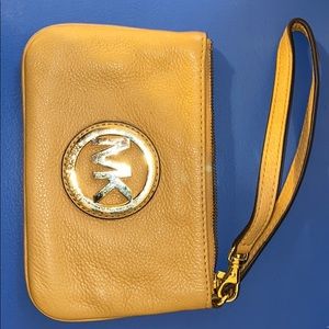 Michael Kors wristlet